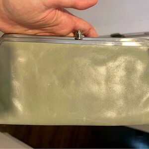 HOBO - Polished Leather Lauren Clutch Wallet